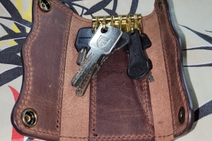 Key holder made of Italian leather Crazy Horse
